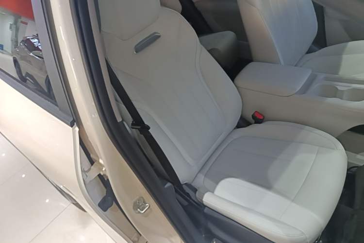 Used Geely Galaxy Geome 2025 310km Youth Edition Right Front Seat