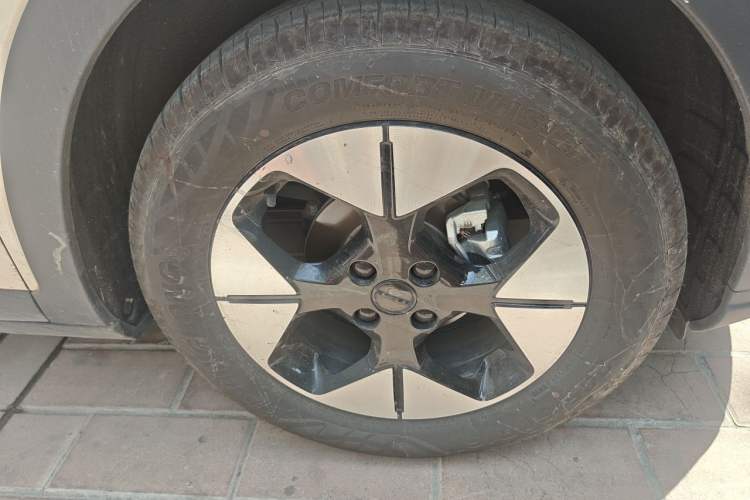 Used Geely Galaxy Geome 2025 310km Dream Edition Right Front Wheel Hub