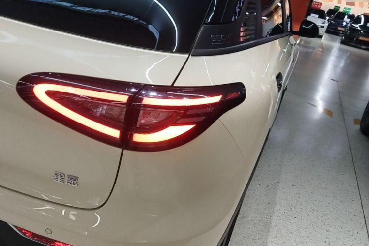 Used Geely Galaxy Geome 2025 UP 410km Exploration Edition Right Rear Taillight