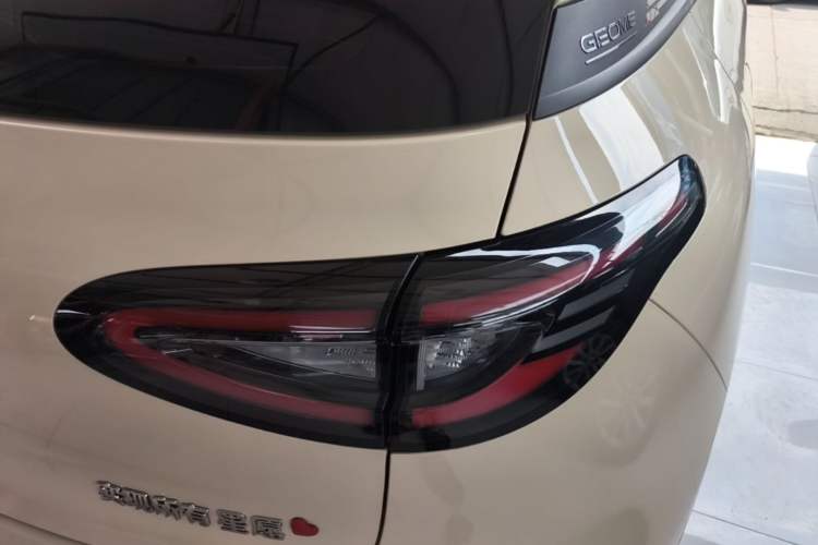 Used Geely Galaxy Geome 2025 310km Dream Edition Right Rear Taillight