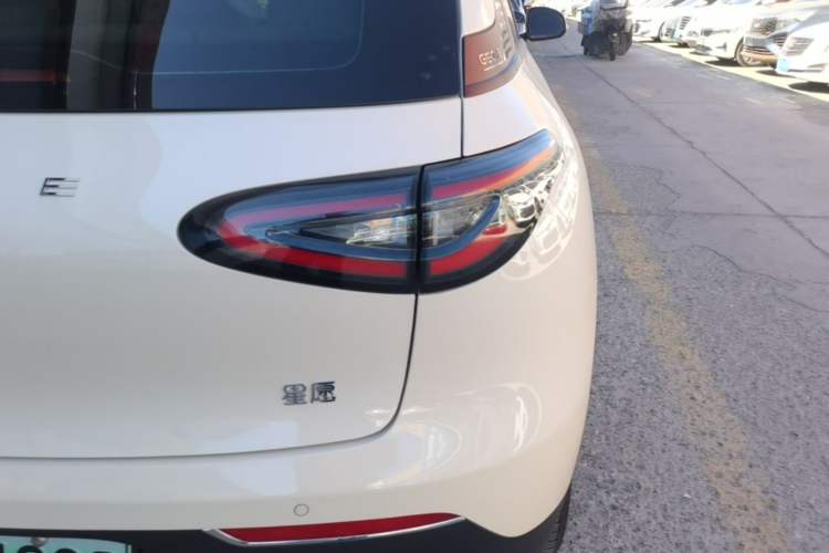 Used Geely Galaxy Geome 2025 310km Youth Edition Right Rear Taillight