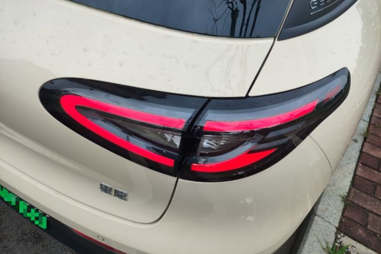 Used Geely Galaxy Geome 2025 310km Dream Edition Right Rear Taillight