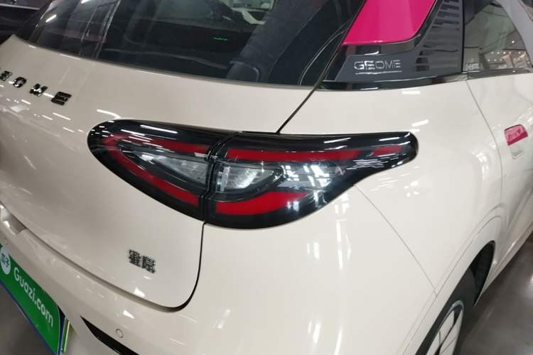 Used Geely Galaxy Geome 2025 310km Youth Edition Right Rear Taillight
