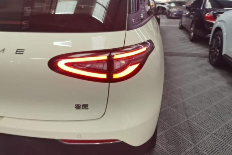 Used Geely Galaxy Geome 2025 UP 410km Exploration Edition Right Rear Taillight