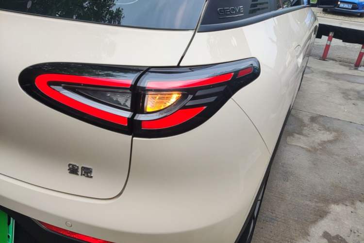 Used Geely Galaxy Geome 2025 310km Youth Edition Right Rear Taillight