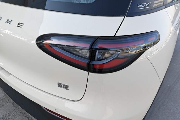 Used Geely Galaxy Geome 2025 310km Dream Edition Right Rear Taillight
