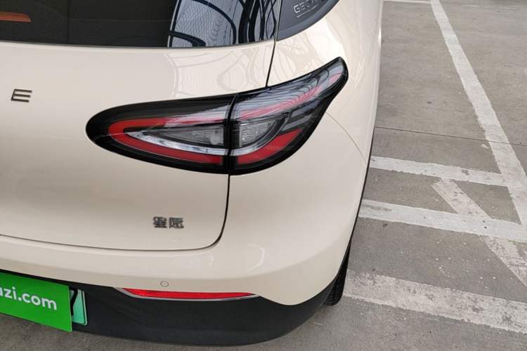 Used Geely Galaxy Geome 2025 310km Youth Edition Right Rear Taillight