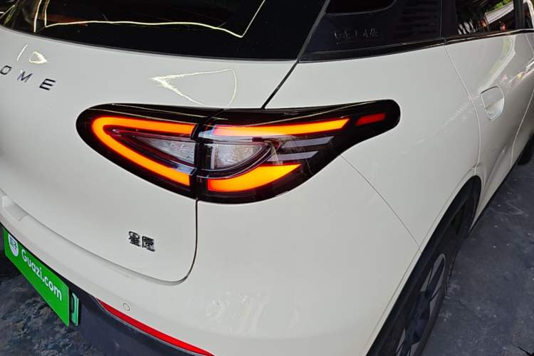 Used Geely Galaxy Geome 2025 UP 410km Exploration+ Edition Right Rear Taillight