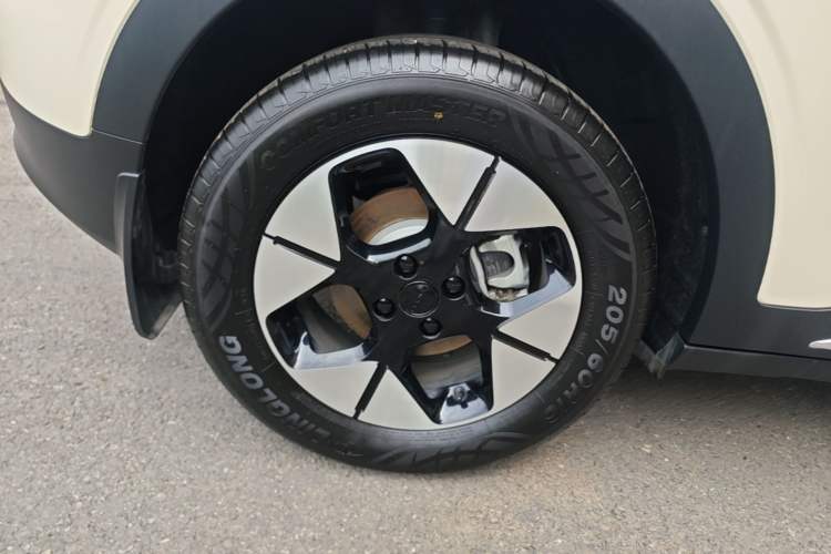 Used Geely Galaxy Geome 2025 310km Dream Edition Right Rear Wheel Hub