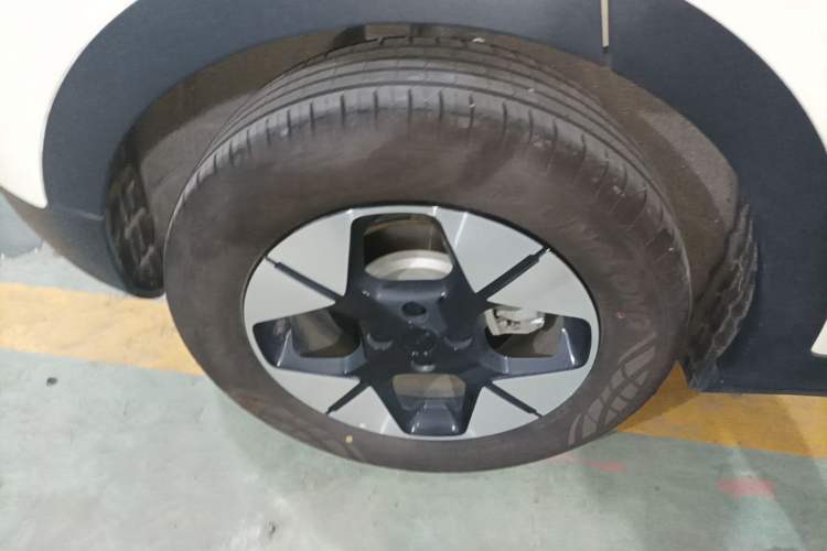Used Geely Galaxy Geome 2025 310km Dream Edition Right Rear Wheel Hub