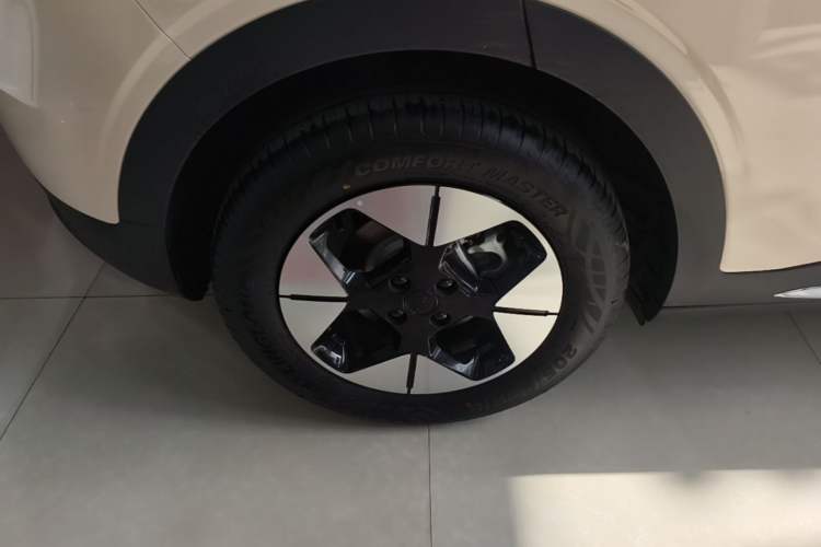 Used Geely Galaxy Geome 2025 310km Dream Edition Right Rear Wheel Hub