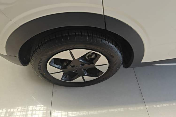 Used Geely Galaxy Geome 2025 310km Dream Edition Right Rear Wheel Hub