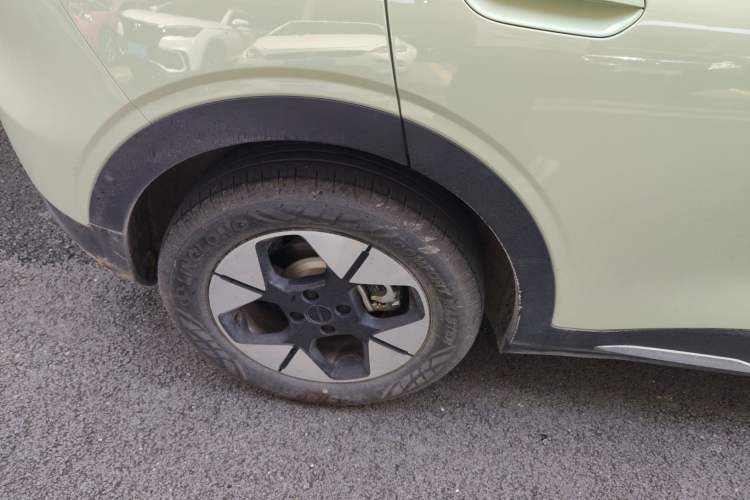 Used Geely Galaxy Geome 2025 UP 410km Exploration Edition Right Rear Wheel Hub