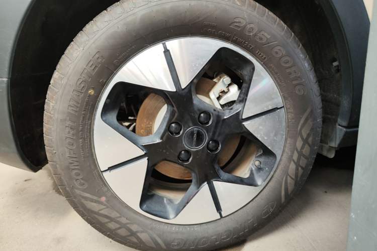 Used Geely Galaxy Geome 2025 310km Dream Edition Right Rear Wheel Hub
