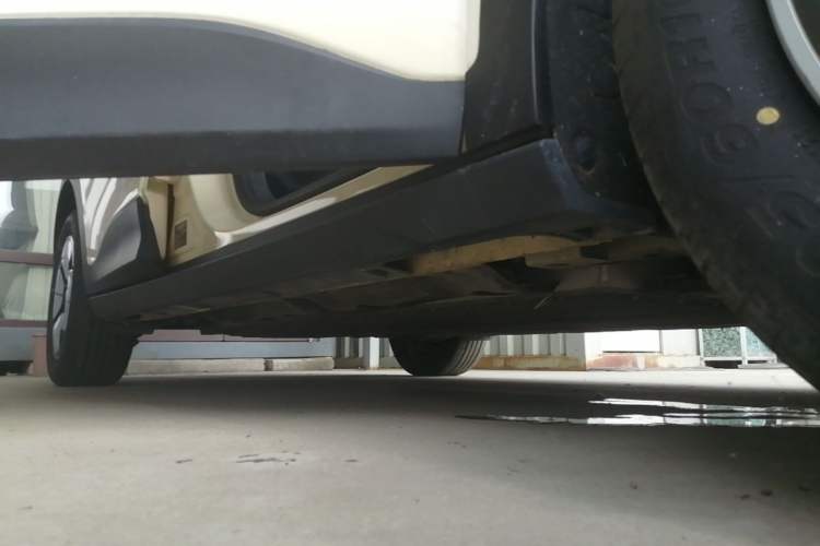 Used Geely Galaxy Geome 2025 410 km Free Version Right Side Sill