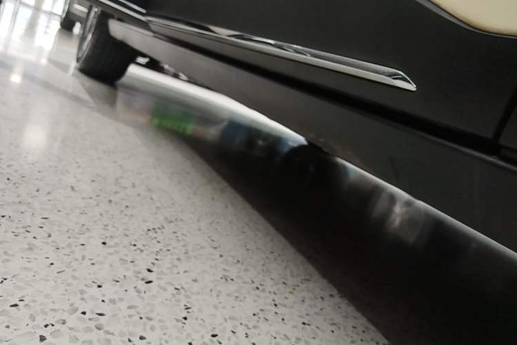 Used Geely Galaxy Geome 2025 UP 410km Exploration Edition Right Side Sill