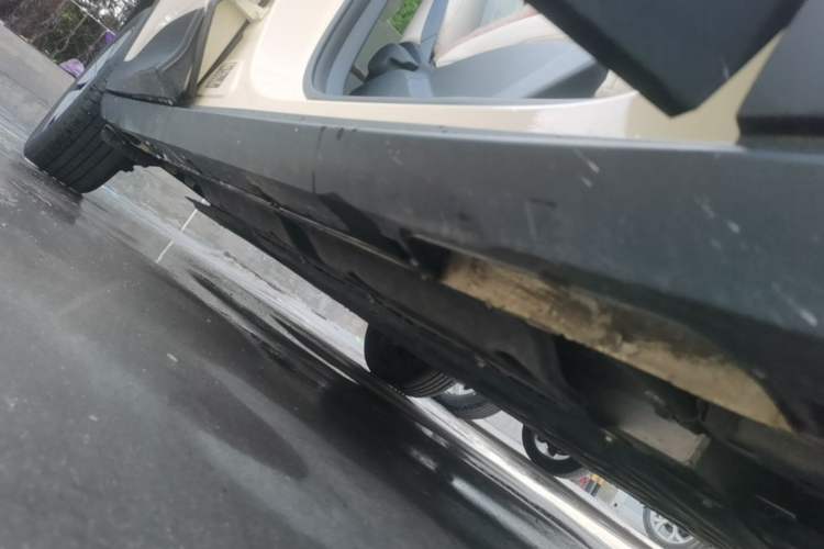 Used Geely Galaxy Geome 2025 310km Youth Edition Right Side Sill