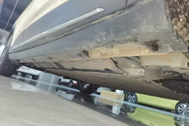 Used Geely Galaxy Geome 2025 310km Dream Edition Right Side Sill
