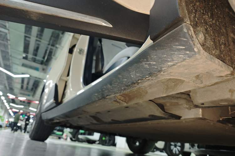 Used Geely Galaxy Geome 2025 310km Dream Edition Right Side Sill