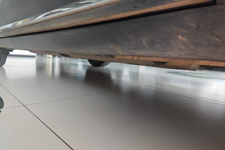 Used Geely Galaxy Geome 2025 UP 410km Exploration+ Edition Right Side Sill