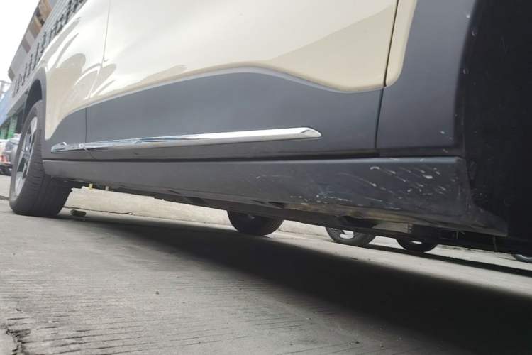 Used Geely Galaxy Geome 2025 310km Dream Edition Right Side Sill