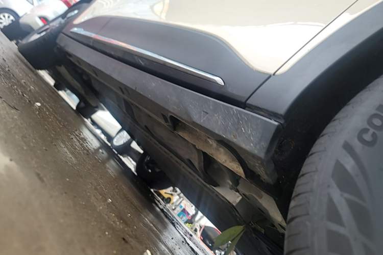Used Geely Galaxy Geome 2025 310km Dream Edition Right Side Sill