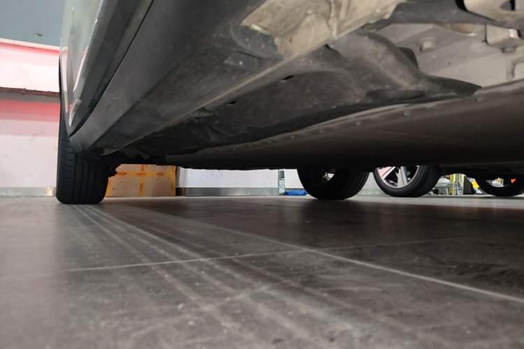 Used Geely Galaxy Geome 2025 UP 410km Exploration Edition Right Side Sill