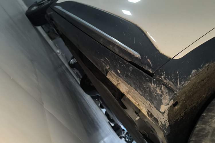 Used Geely Galaxy Geome 2025 310km Dream Edition Right Side Sill