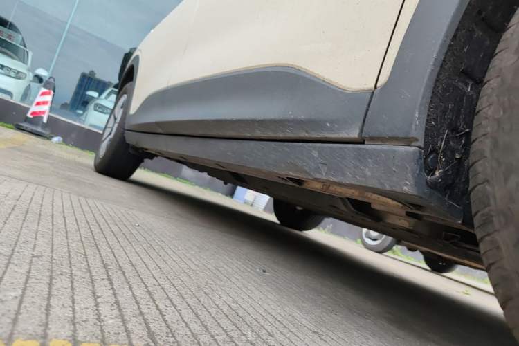 Used Geely Galaxy Geome 2025 310km Youth Edition Right Side Sill