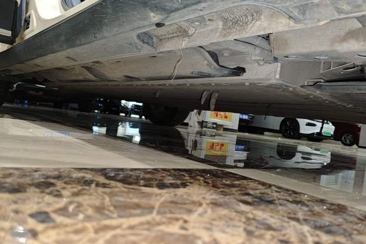 Used Geely Galaxy Geome 2025 UP 410km Exploration+ Edition Right Side Sill
