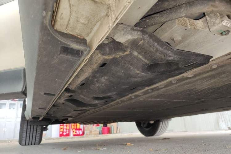 Used Geely Galaxy Geome 2025 410 km Free Version Right Side Sill