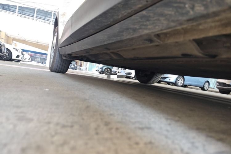 Used Geely Galaxy Geome 2025 310km Youth Edition Right Side Sill
