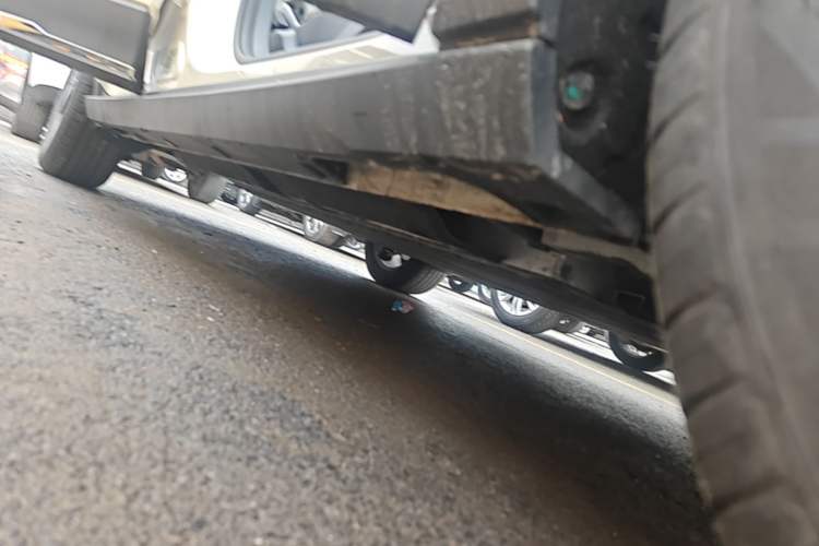 Used Geely Galaxy Geome 2025 310km Dream Edition Right Side Sill
