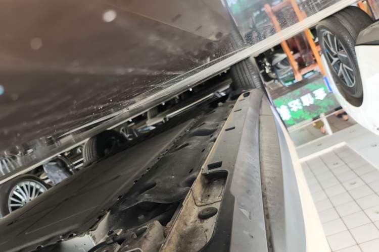 Used Geely Galaxy Geome 2025 310km Youth Edition Right Side Sill