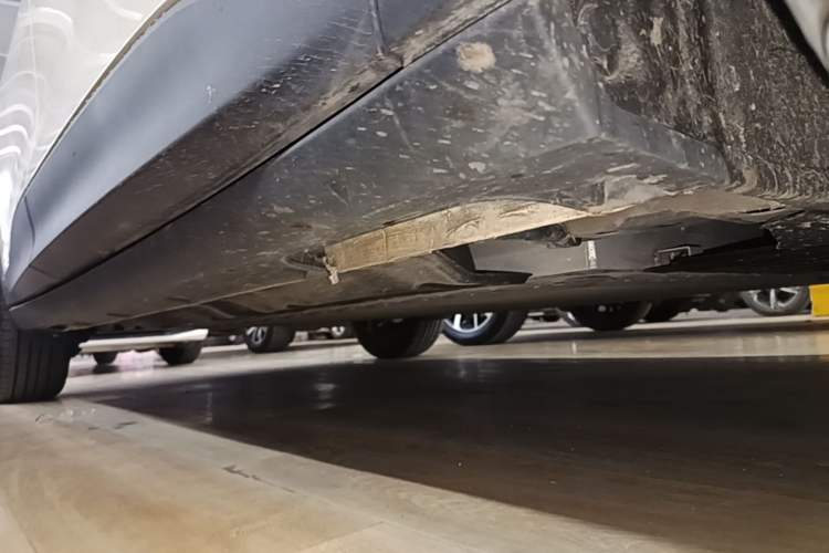 Used Geely Galaxy Geome 2025 310km Youth Edition Right Side Sill