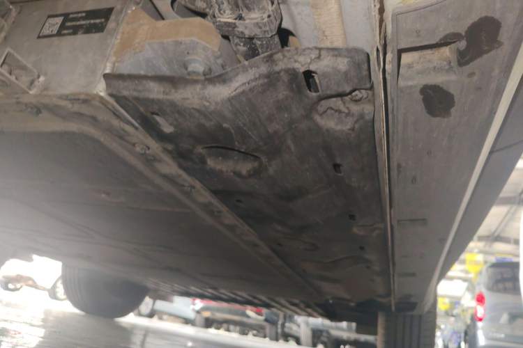 Used Geely Galaxy Geome 2025 310km Youth Edition Right Side Sill
