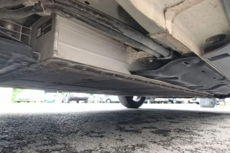 Used Geely Galaxy Geome 2025 UP 410km Exploration+ Edition Right Side Sill