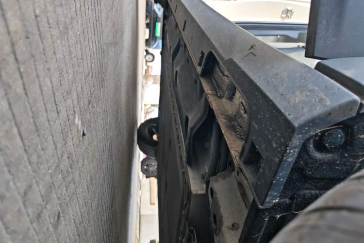 Used Geely Galaxy Geome 2025 310km Youth Edition Right Side Sill