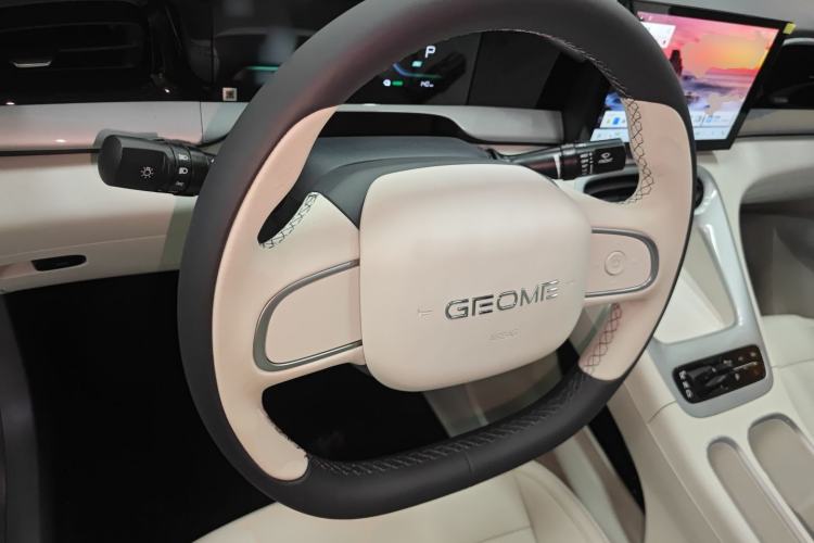 Used Geely Galaxy Geome 2025 410 km Free Version Steering Wheel