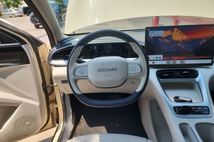 Used Geely Galaxy Geome 2025 310km Dream Edition Steering Wheel