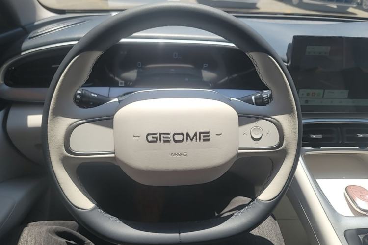 Used Geely Galaxy Geome 2025 310km Youth Edition Steering Wheel