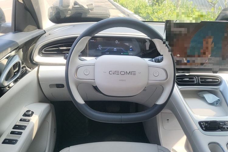 Used Geely Galaxy Geome 2025 UP 410km Exploration Edition Steering Wheel