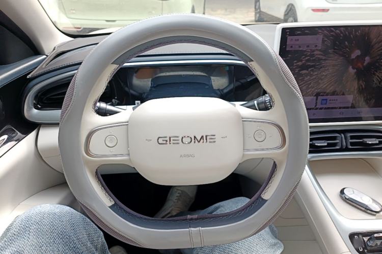 Used Geely Galaxy Geome 2025 UP 410km Exploration Edition Steering Wheel