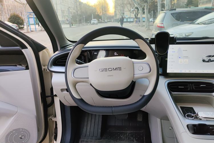 Used Geely Galaxy Geome 2025 310km Youth Edition Steering Wheel