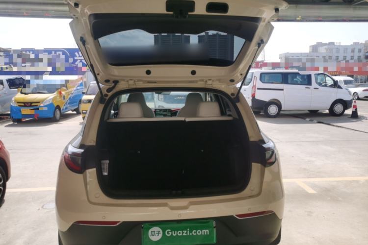Used Geely Galaxy Geome 2025 310km Youth Edition Trunk