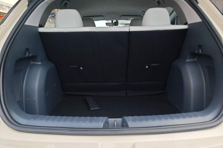 Used Geely Galaxy Geome 2025 310km Dream Edition Trunk