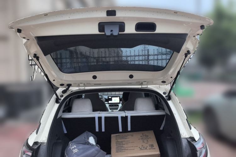 Used Geely Galaxy Geome 2025 310km Youth Edition Trunk