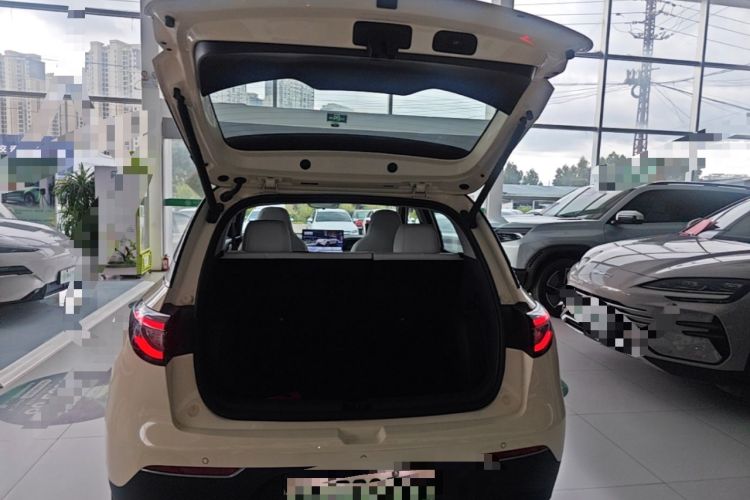 Used Geely Galaxy Geome 2025 UP 410km Exploration+ Edition Trunk