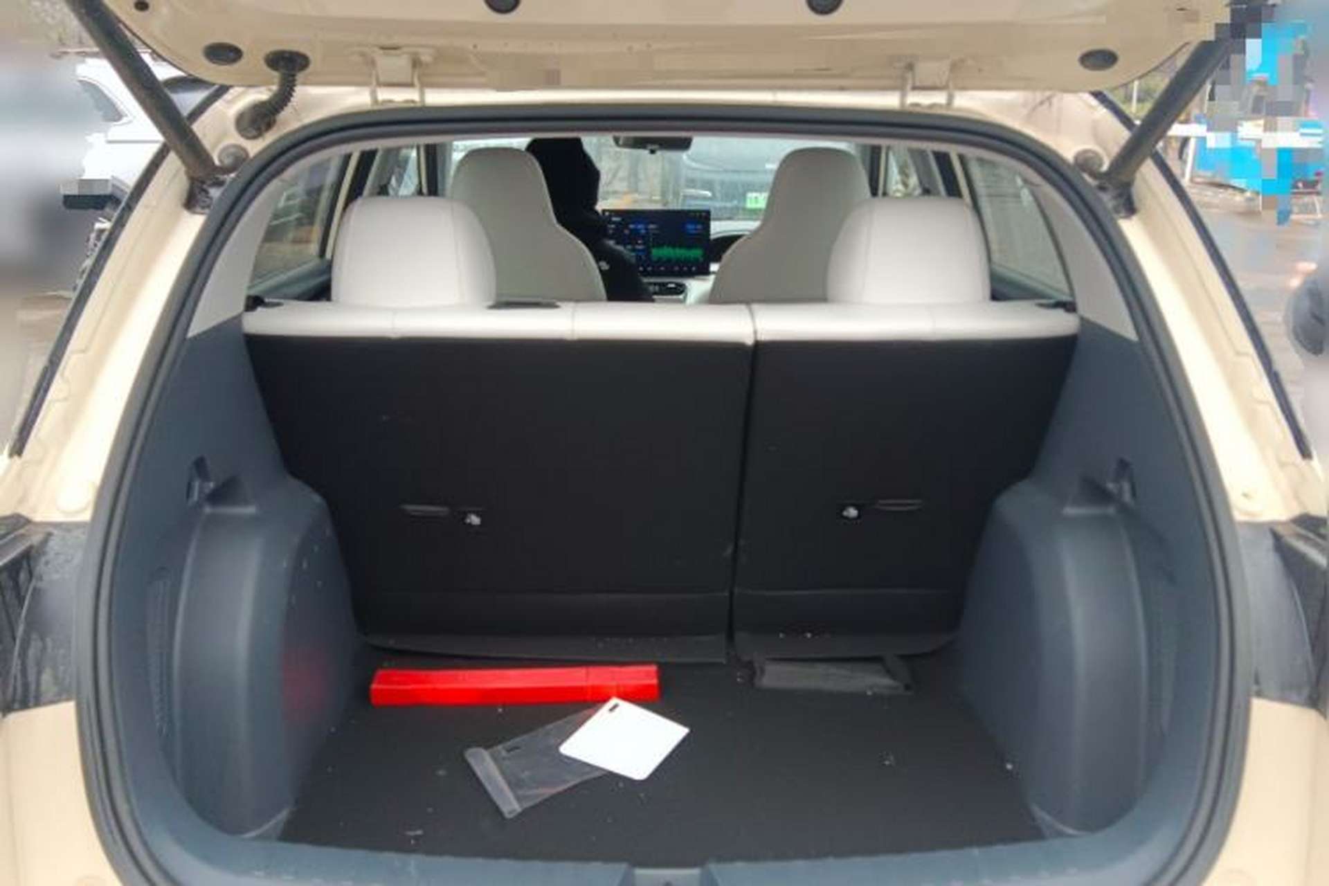 Used Geely Galaxy Geome 2025 UP 410km Exploration+ Edition Trunk