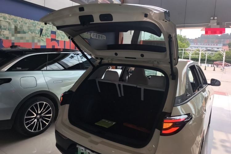 Used Geely Galaxy Geome 2025 310km Dream Edition Trunk